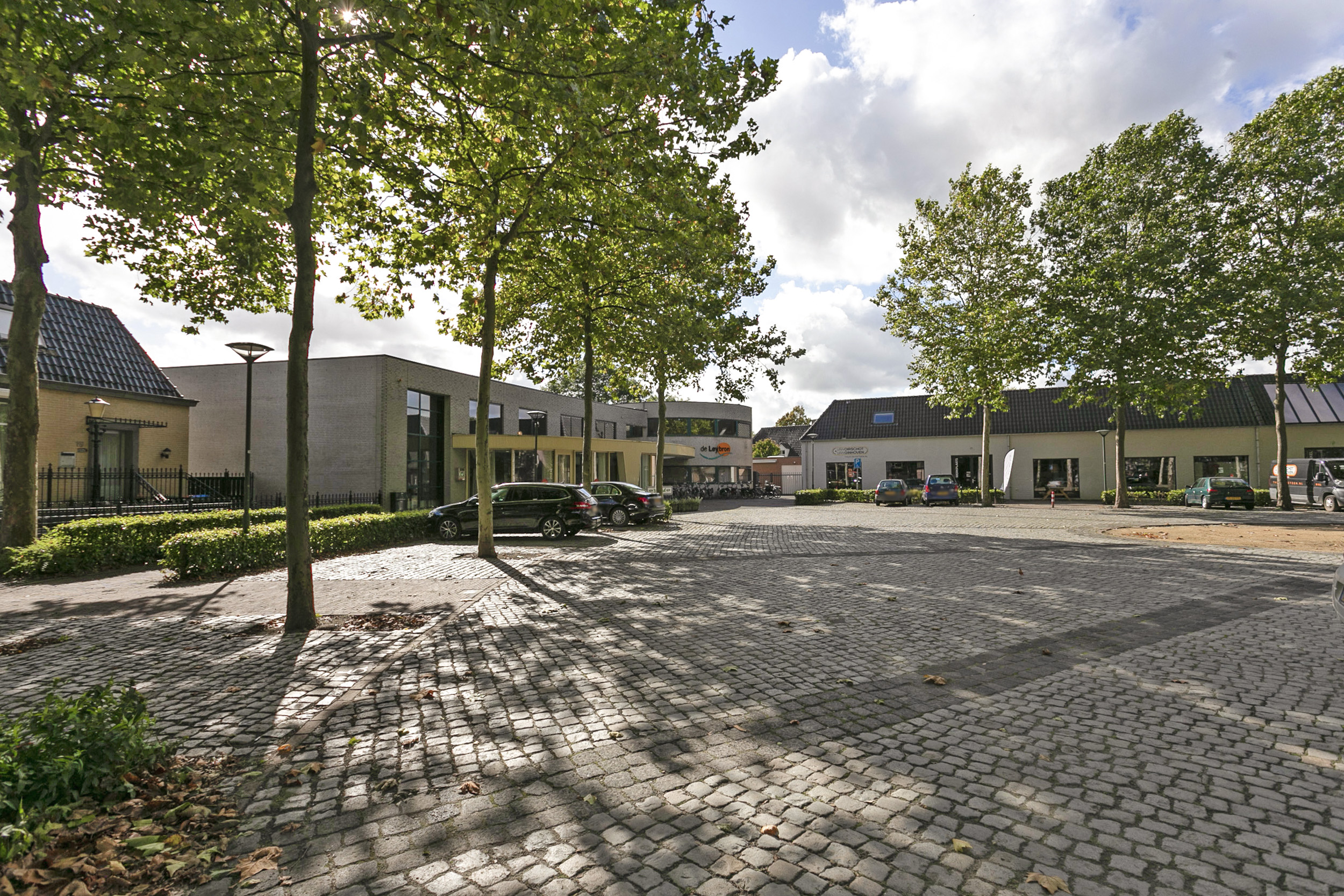 Dorpsplein 14