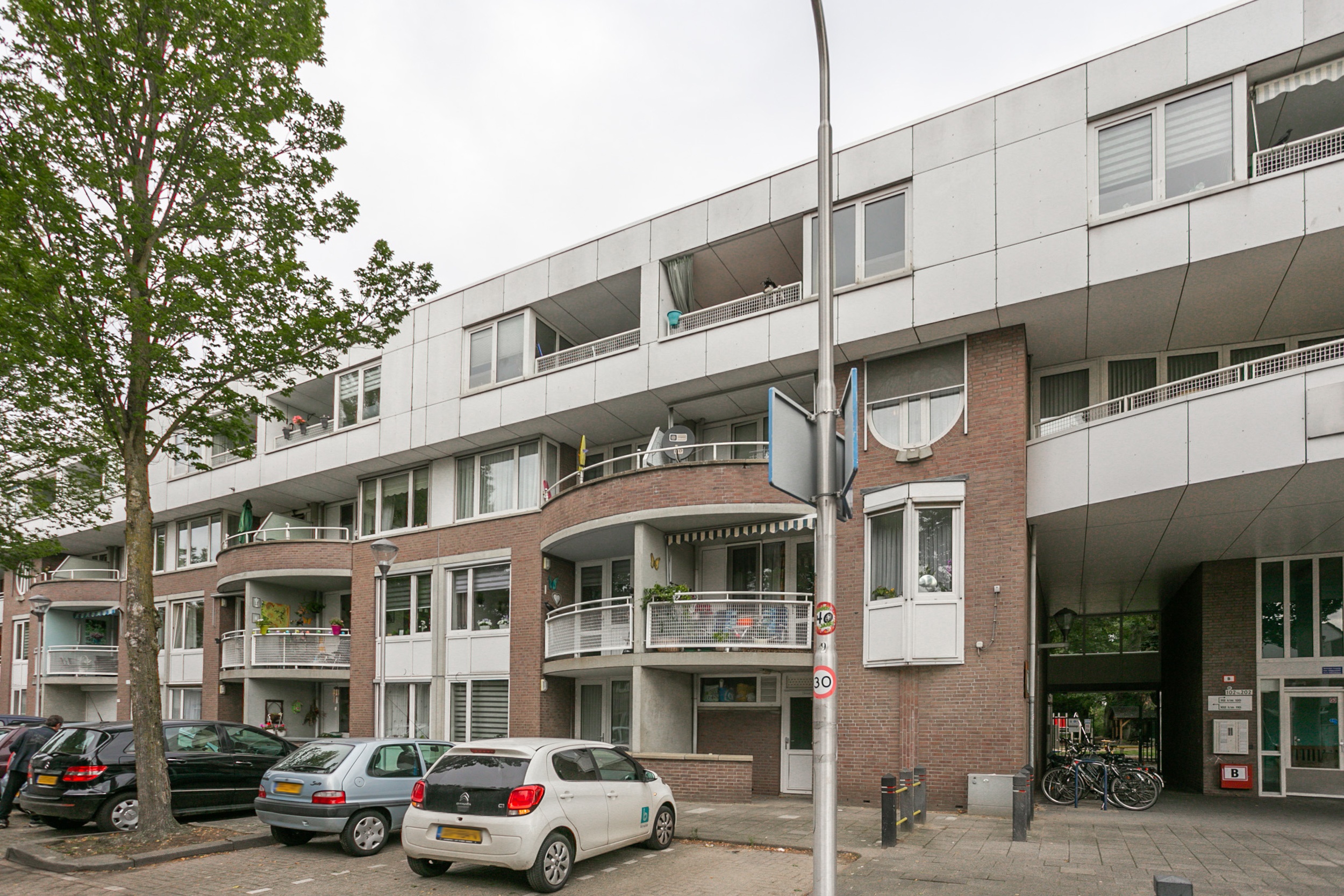 Bisschop Bekkerslaan 78, 5046 JG Tilburg, Nederland