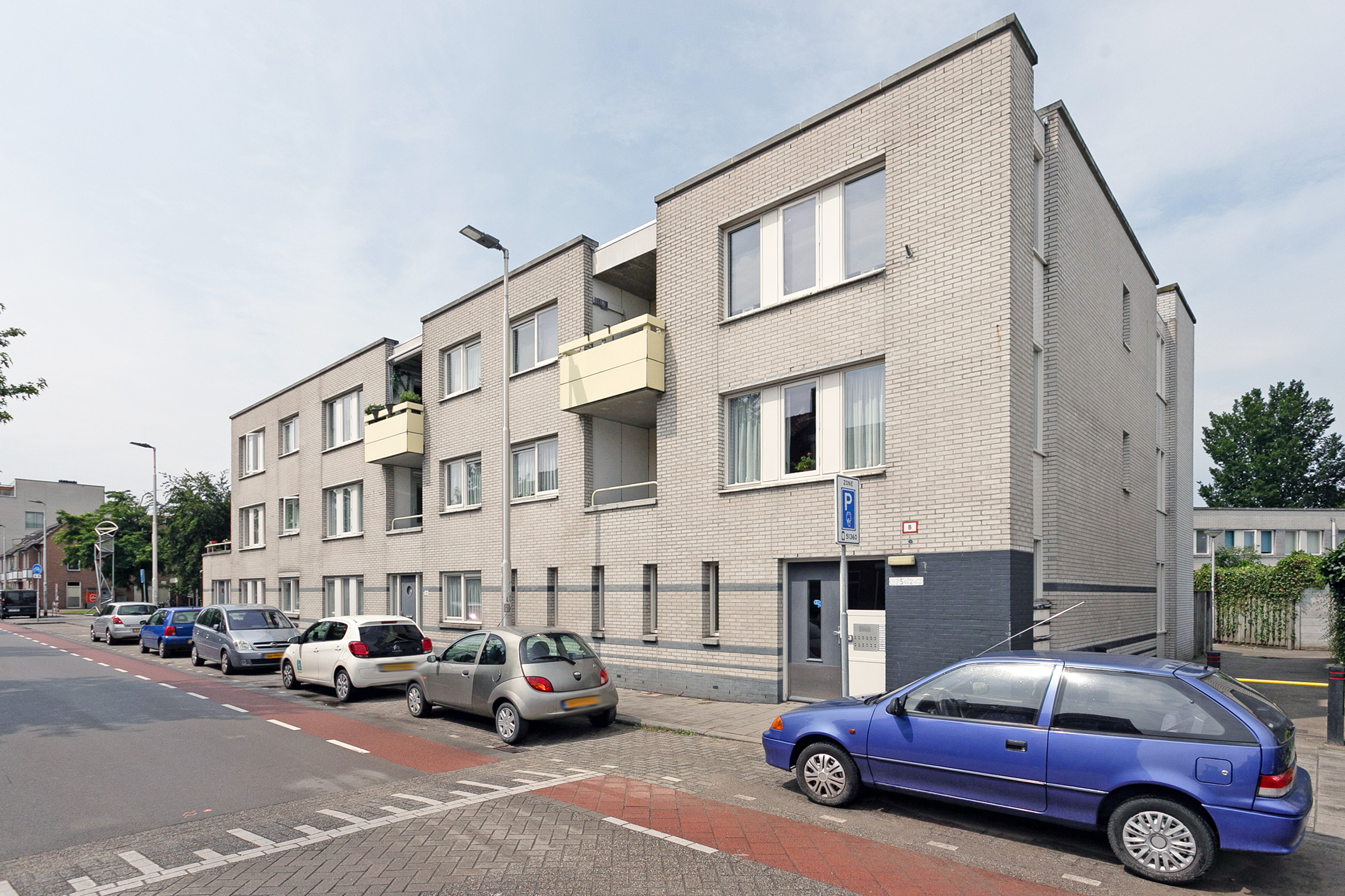 Enschotsestraat 243, 5014 DE Tilburg, Nederland