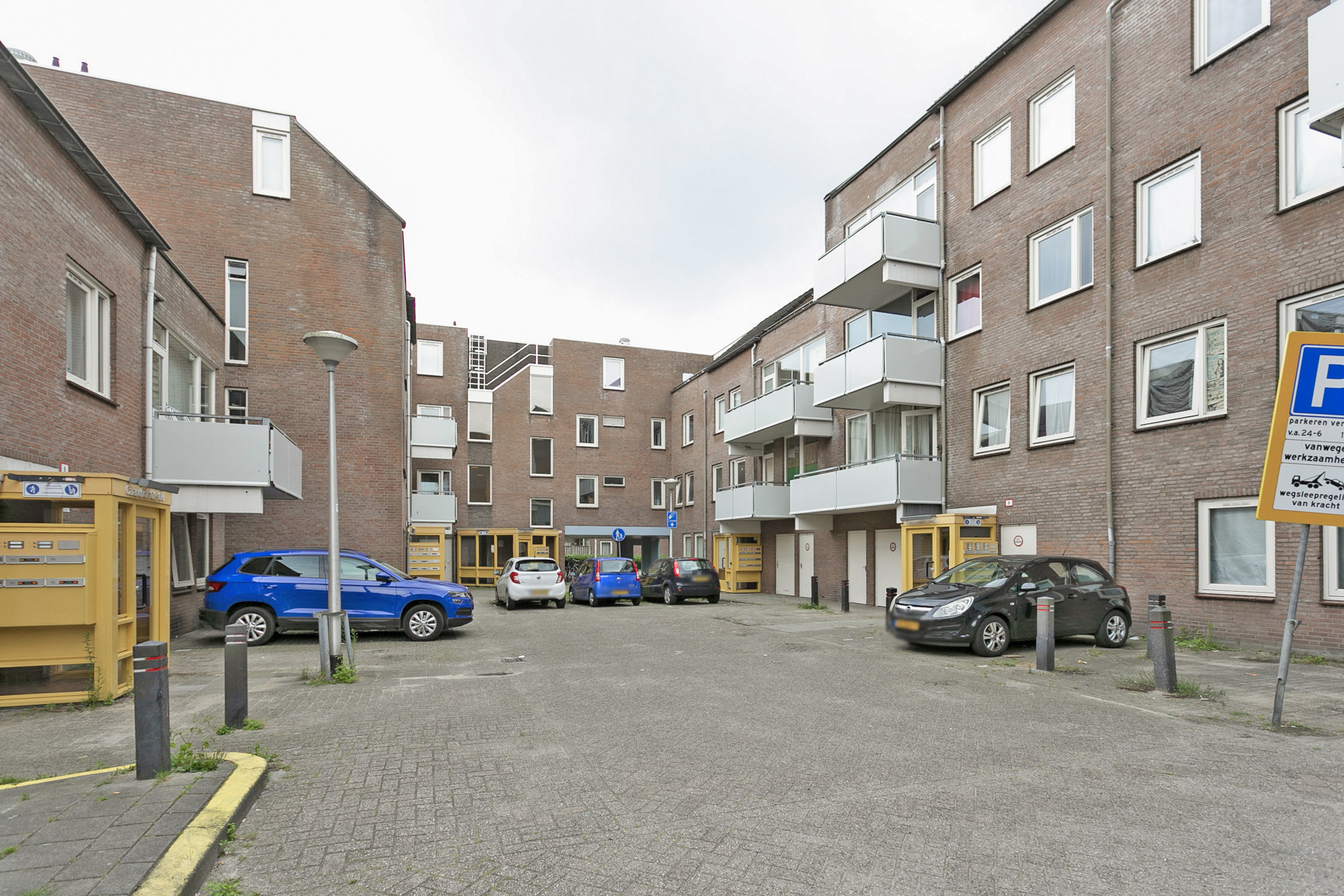 Calandhof 125, 5025 DJ Tilburg, Nederland