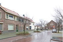 Pastoor Vroomansstraat 11