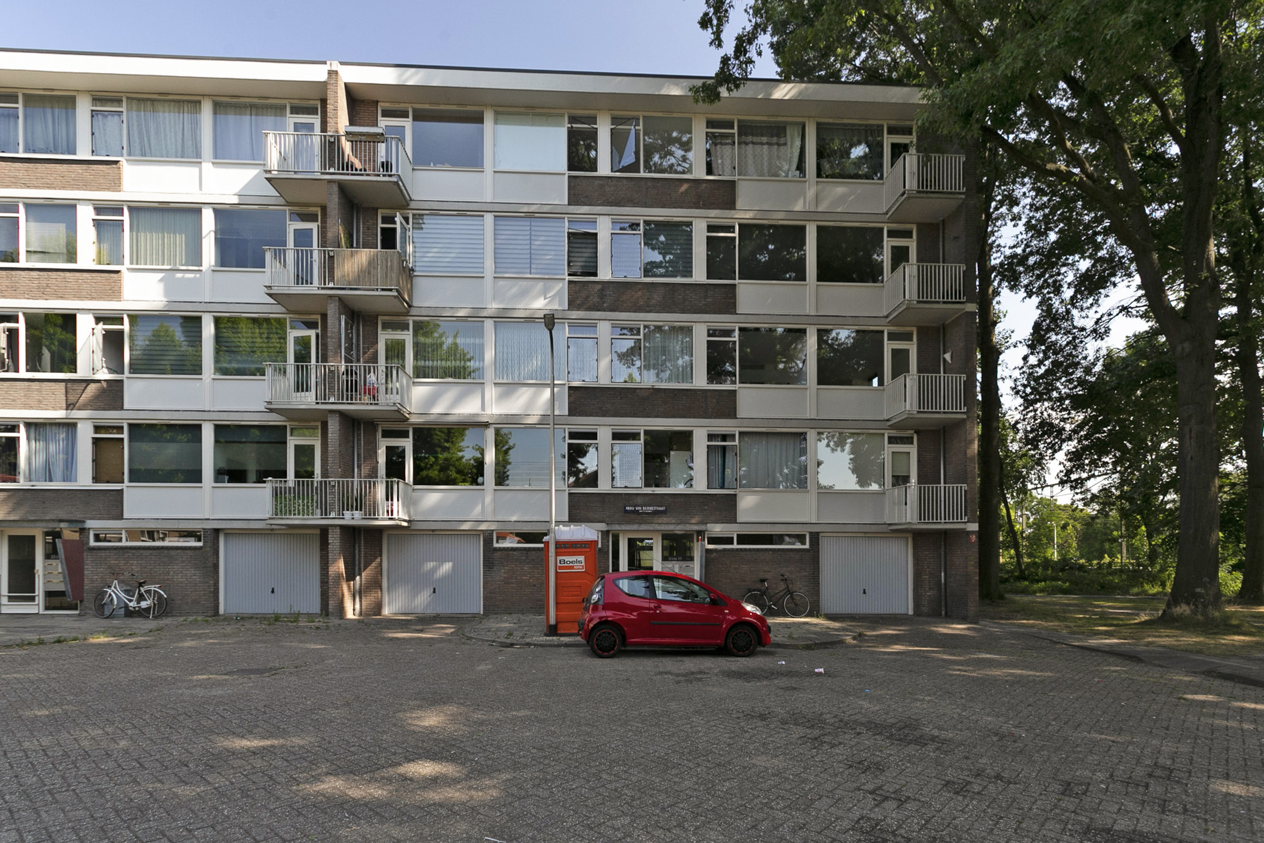 Abdij van Bernestraat 7, 5037 CD Tilburg, Nederland