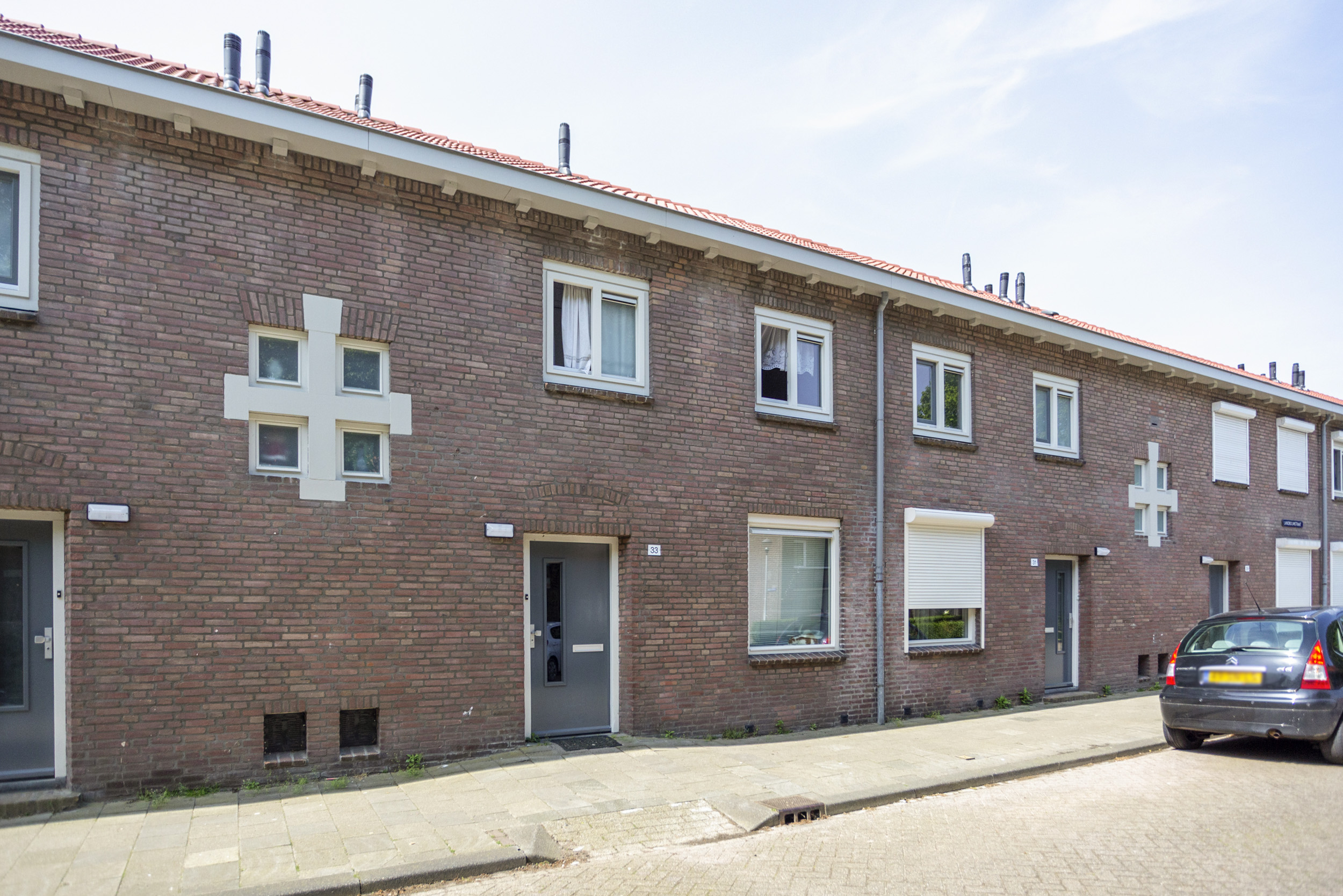 Landbouwstraat 33