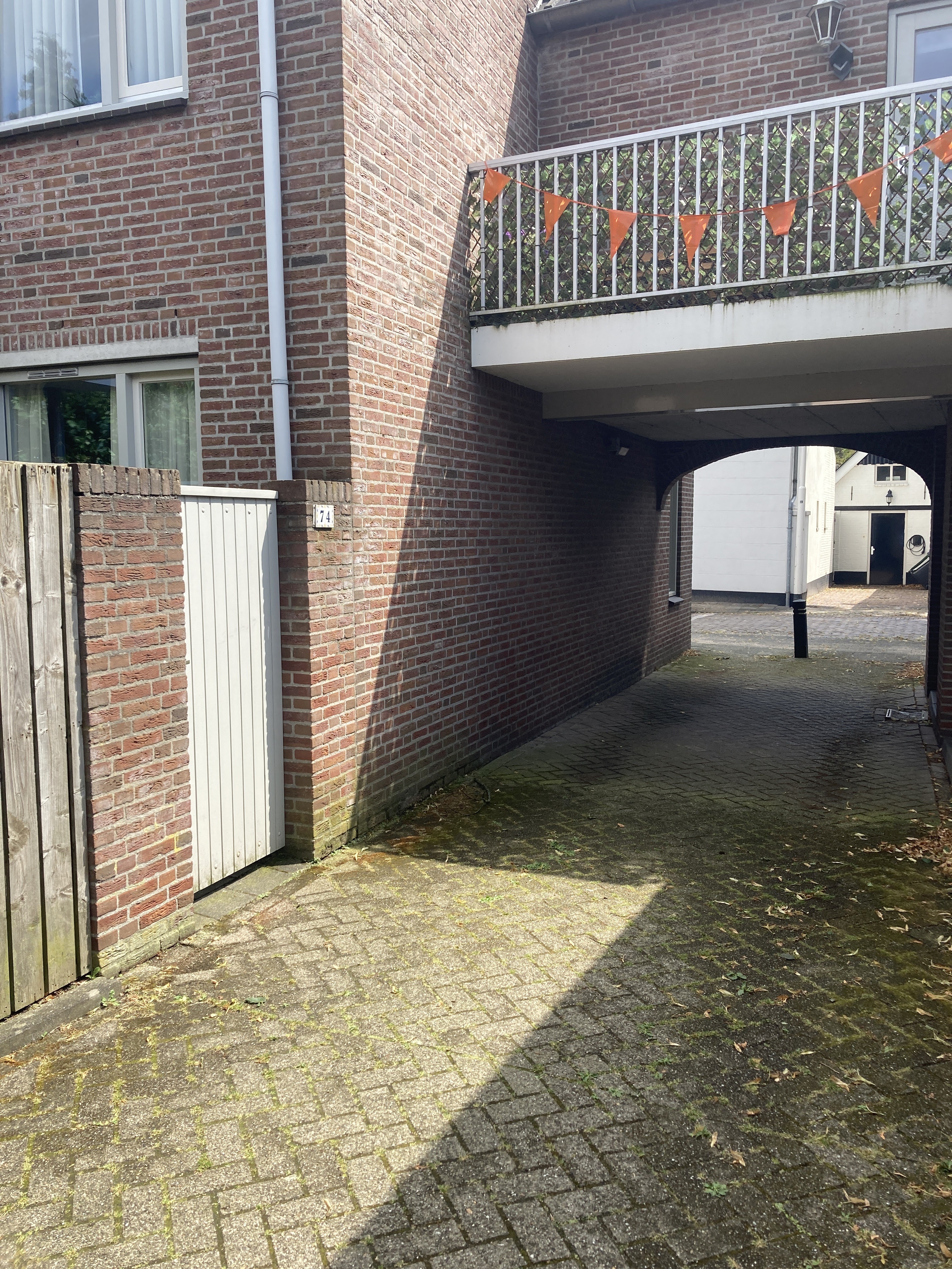 Kerkstraat 74