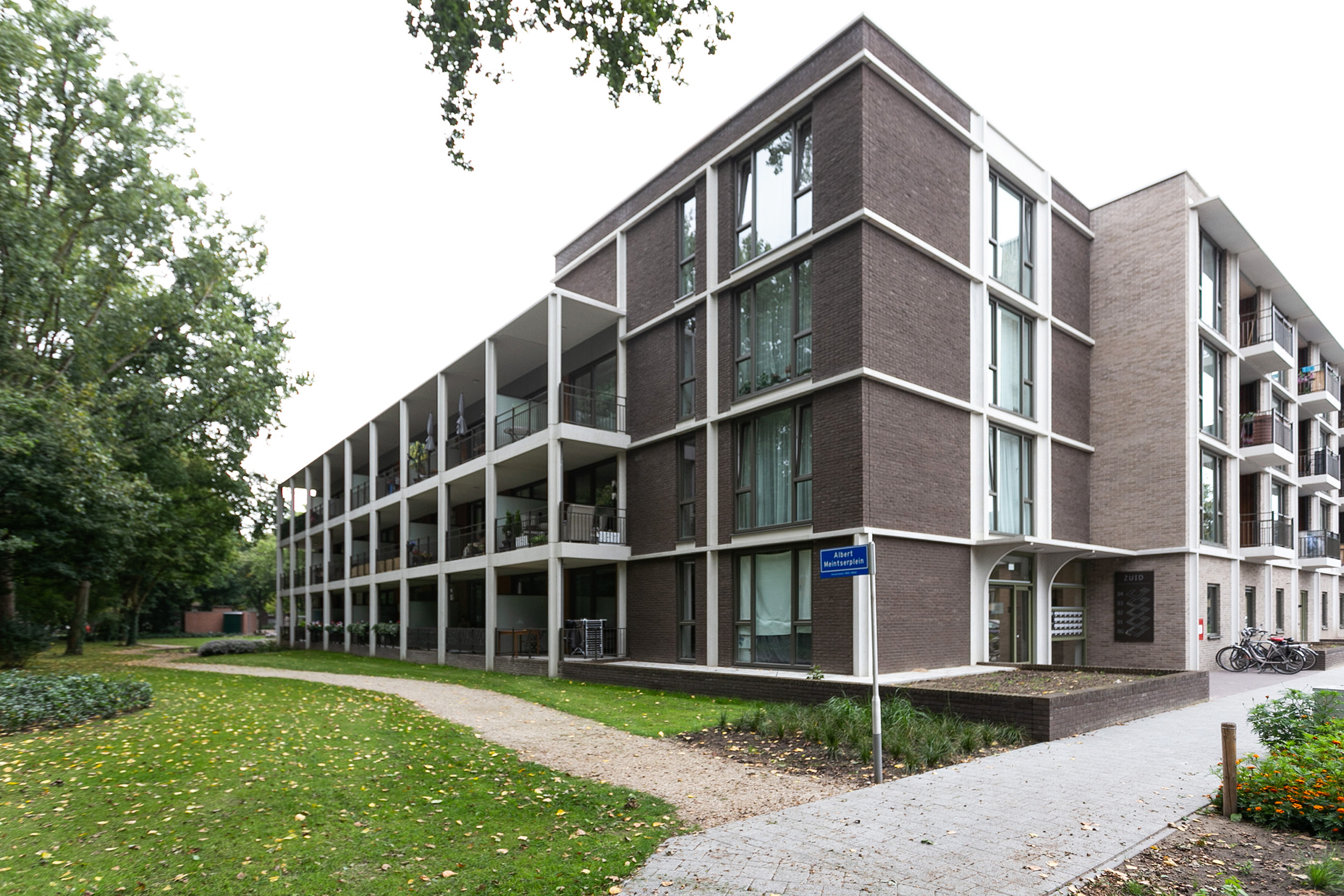 Barend Busnacstraat 24, 5042 GR Tilburg, Nederland