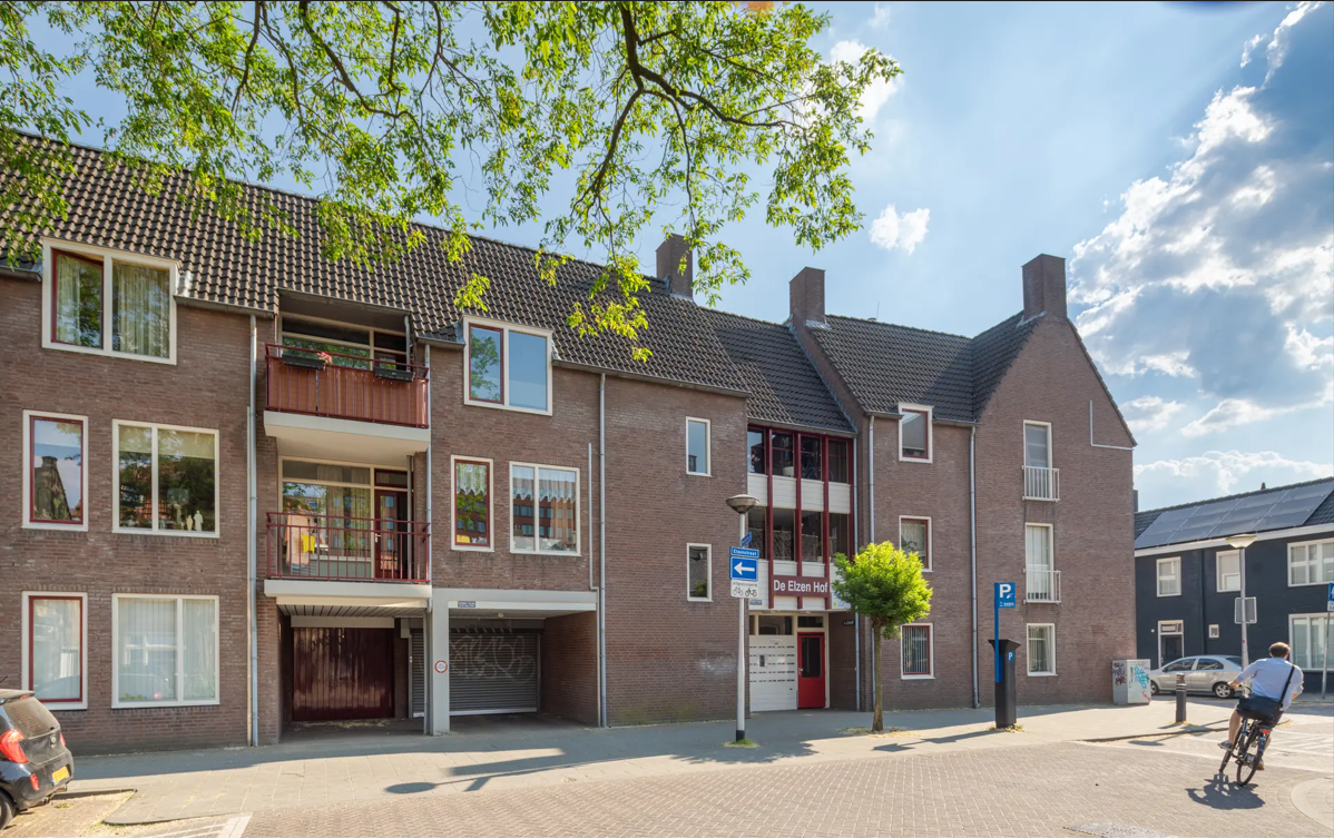 Elzenhof 118, 5038 HJ Tilburg, Nederland