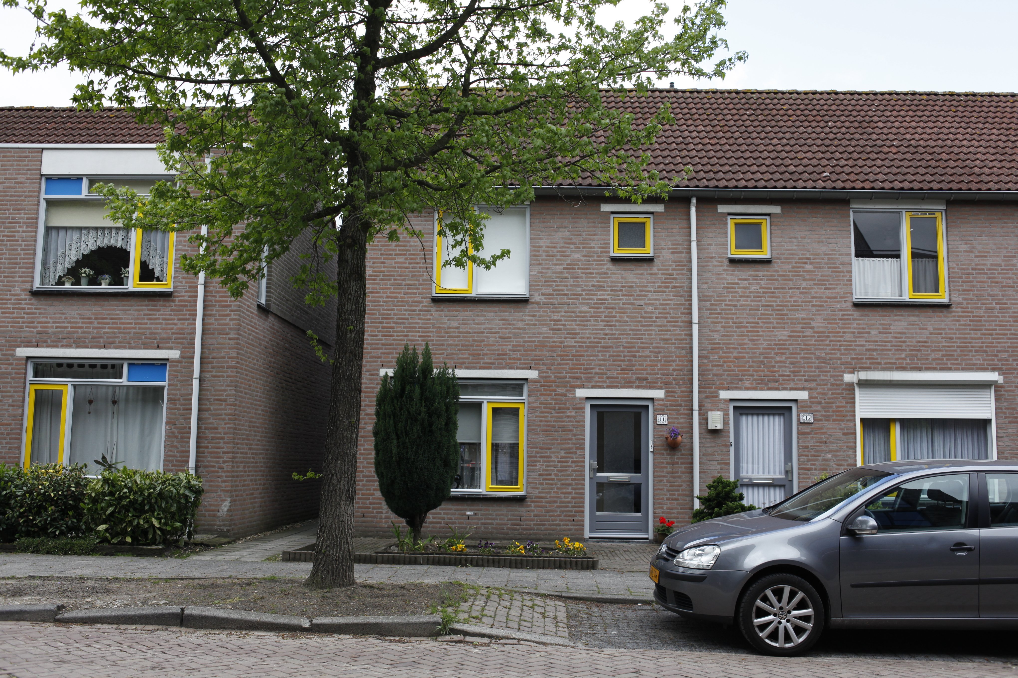 Hoekwoning te huur: Schepenstraat 11, Schildersbuurt Rijen