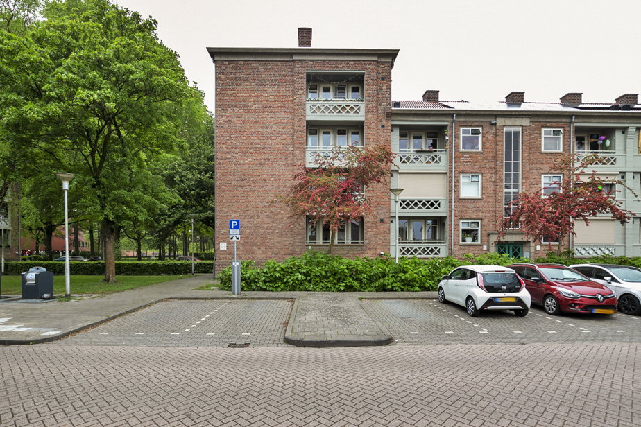 Appartement te huur: Nassaustraat 227, Nassaubuurt Tilburg