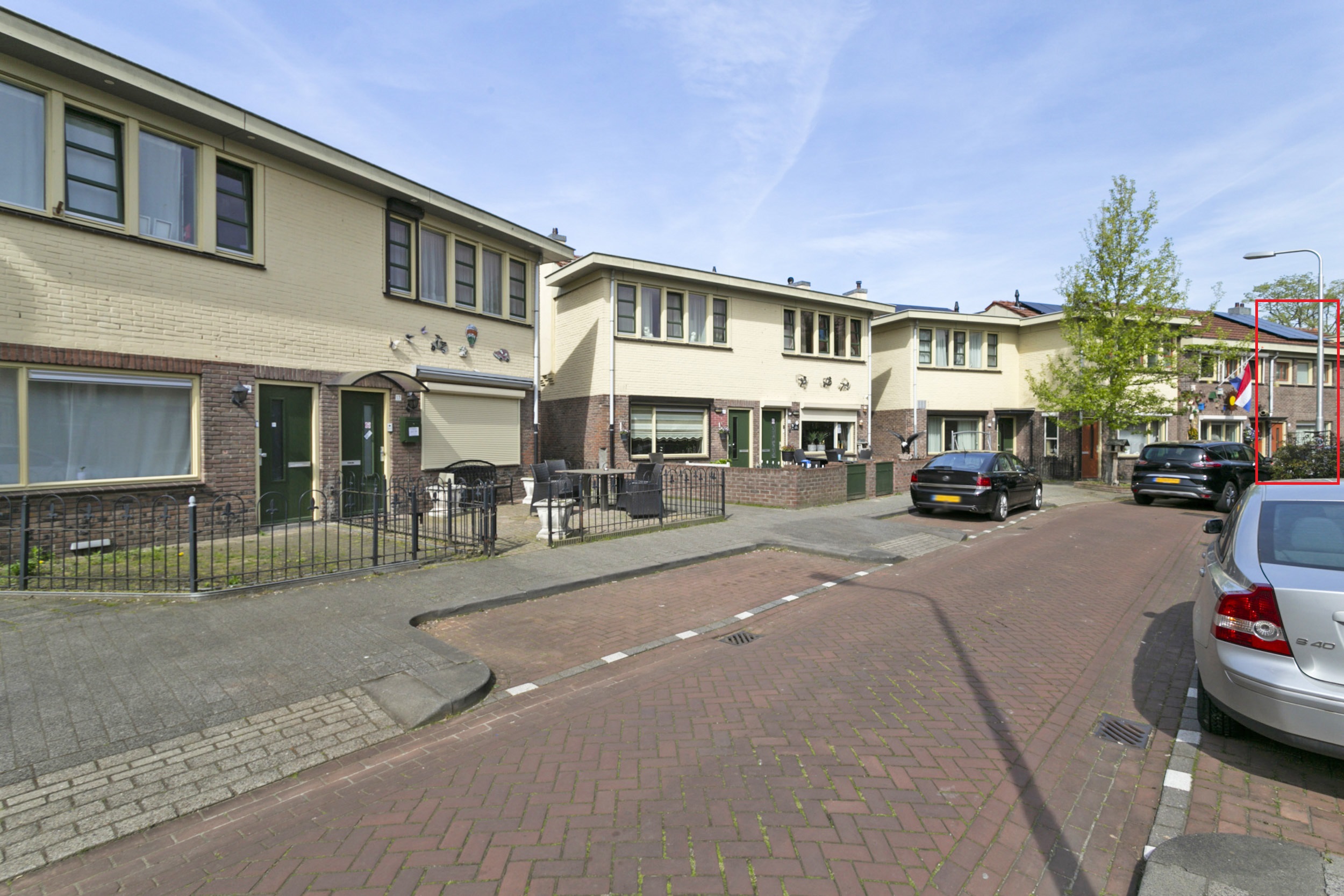 Tussenwoning te huur: Van Heemskerckstraat 7, Zeeheldenbuurt Tilburg