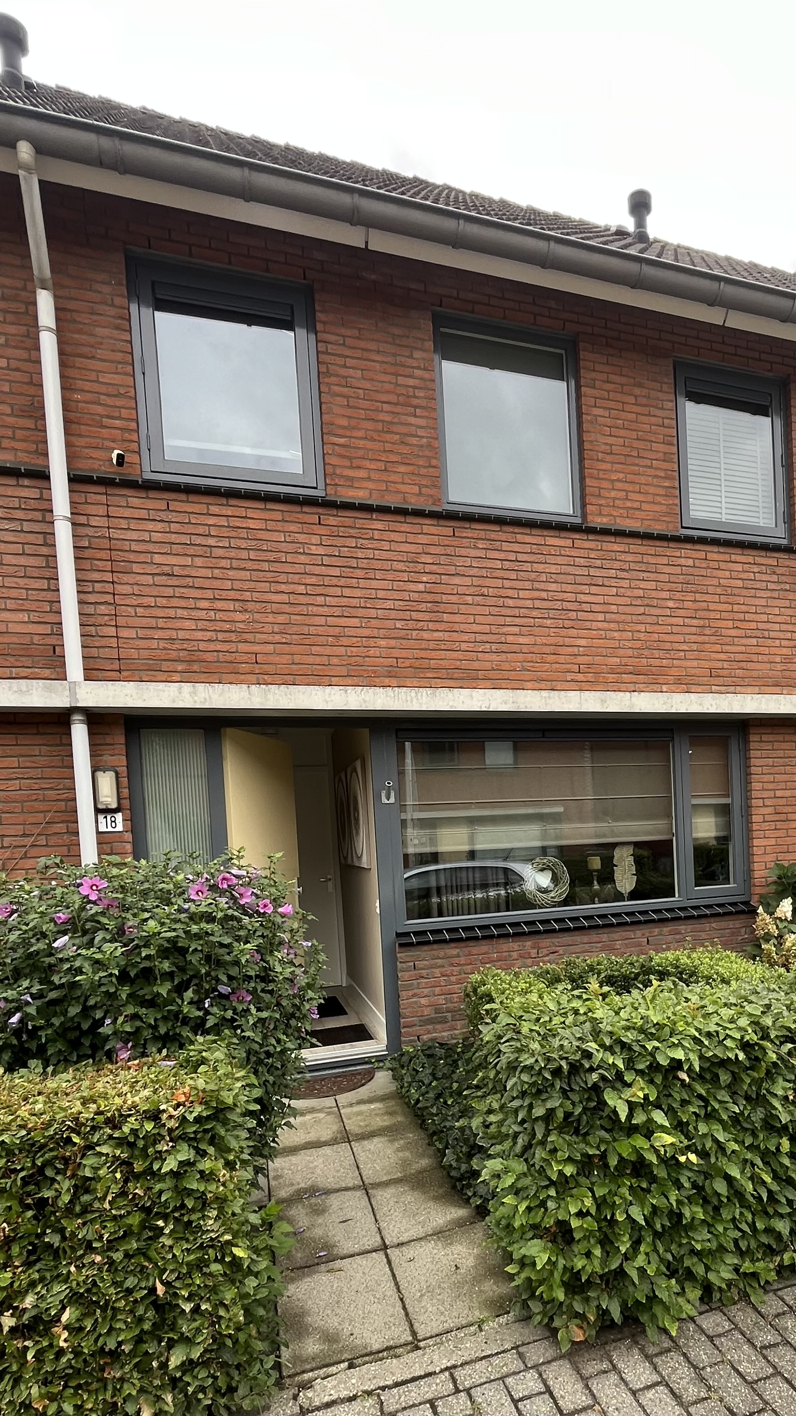 Terraced house for rent: Raamsdonkstraat 18, Dalem Noord I Tilburg