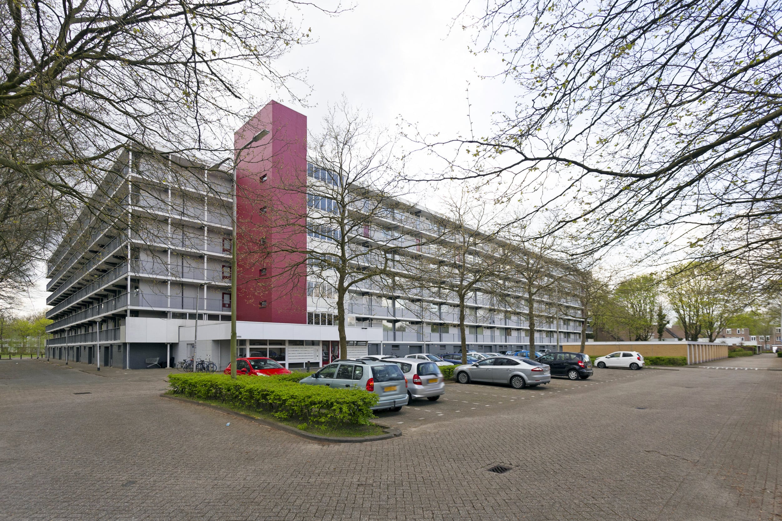 Appartement te huur: Mascagnistraat 243, Stokhasselt Zuid-West Tilburg